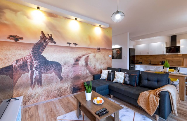 Luxurious 2 bedroom apartment inGdansk, 10 mins drive to City Centre