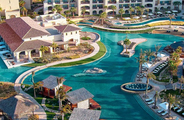 Luxurious 5 Diamond Resort One Bedroom Rancho San Lucas Golf Access Included