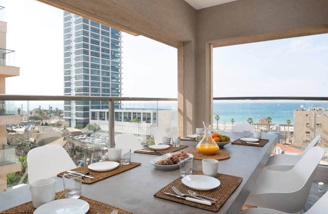 Luxurious 5BR Banana Beach Sea View by HolyGuest
