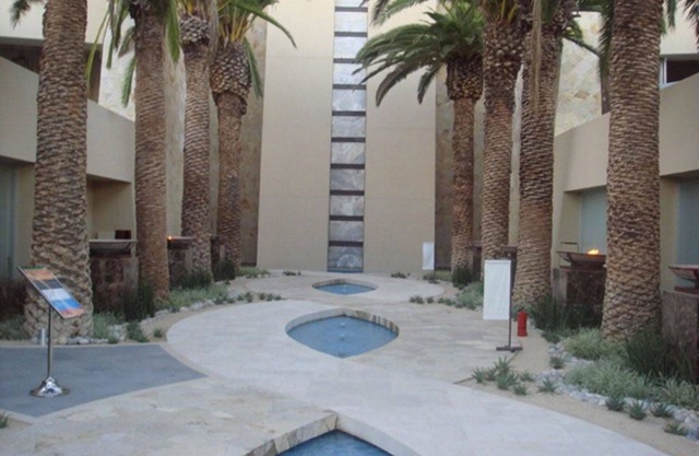 Luxurious Beachfront Resort - Grand Mayan Los Cabos