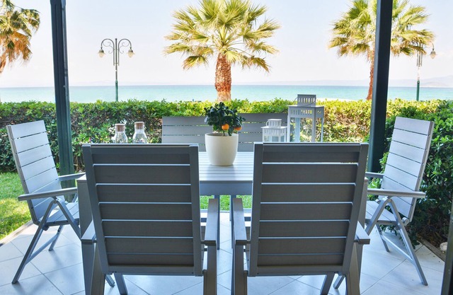 Luxurious Beachfront Villa | Chalkidiki Kassandra Pefkochori
