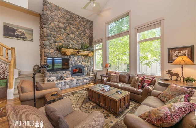Luxurious Crail Ranch Townhome Cross-Country Skiing Heaven!