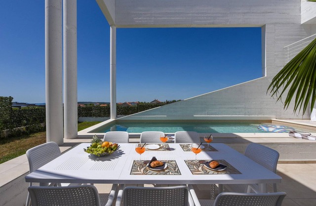 Luxurious home in Debeljak