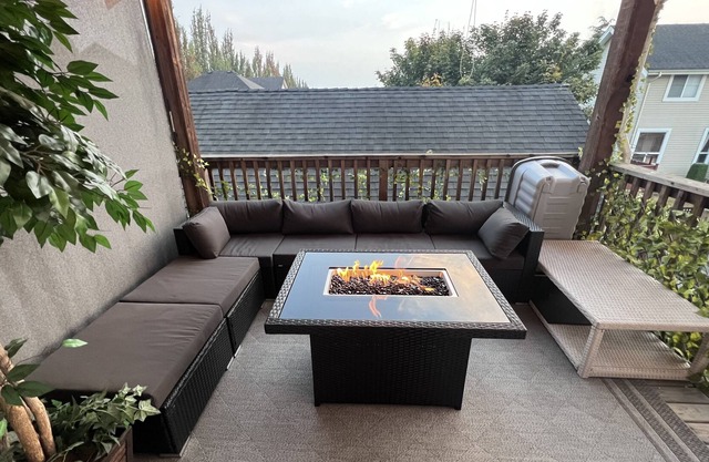Luxurious House! For a great price!!