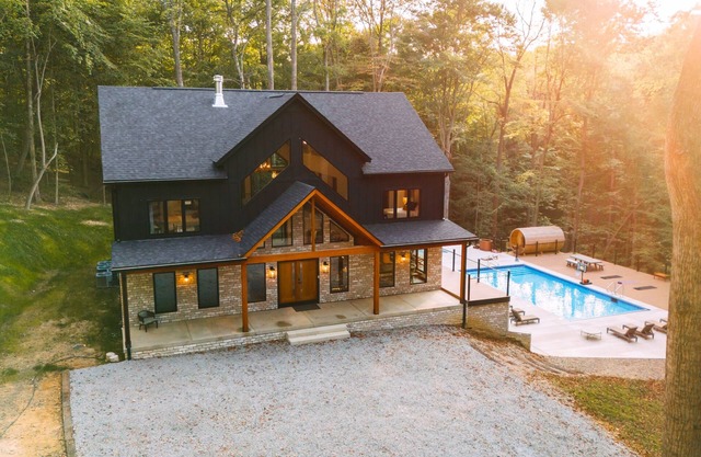 Luxurious large lodge with pool - Eagle Star 2