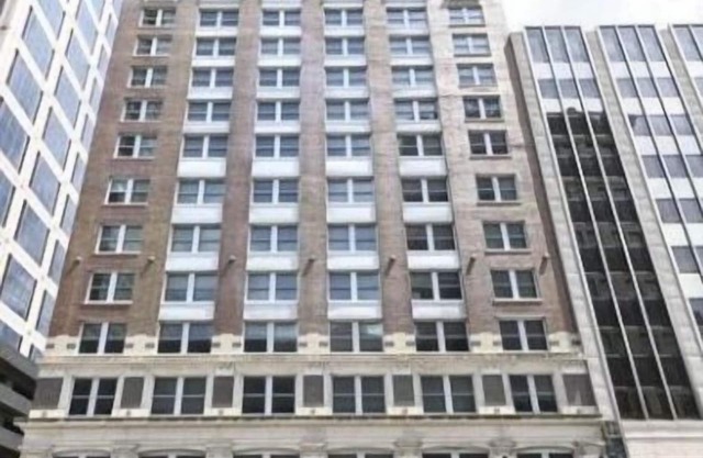 Luxurious living right in the heart of Downtown!