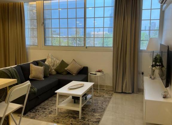 Luxurious Modern Home In Front Of Jeddah City Walk