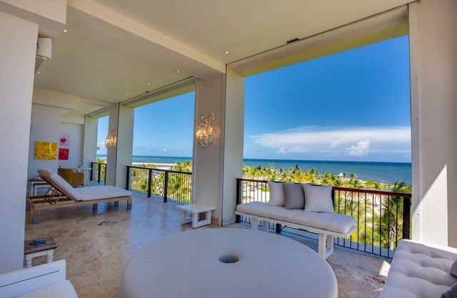 Luxurious Oceanview Penthouse at Cap Cana