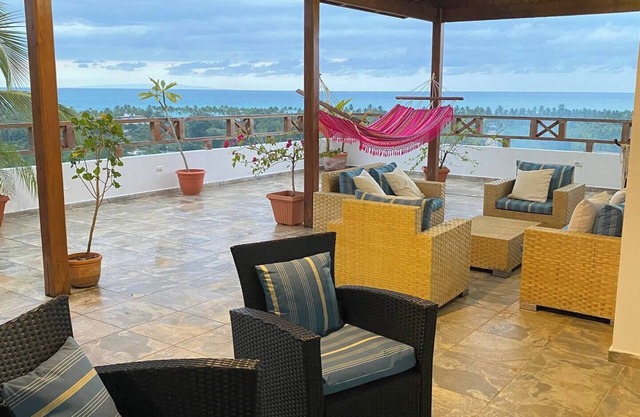 Luxurious Penthouse in Terrenas, Coson
