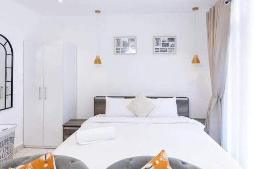 Luxurious Studio @Embassy Gardens