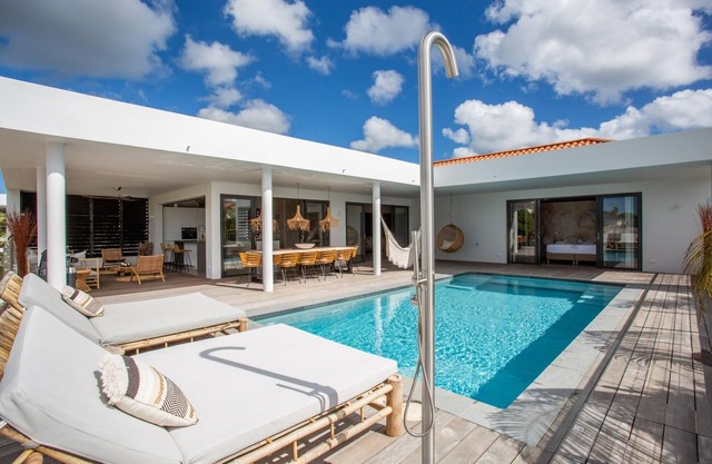 Luxurious Villa Reef with private pool