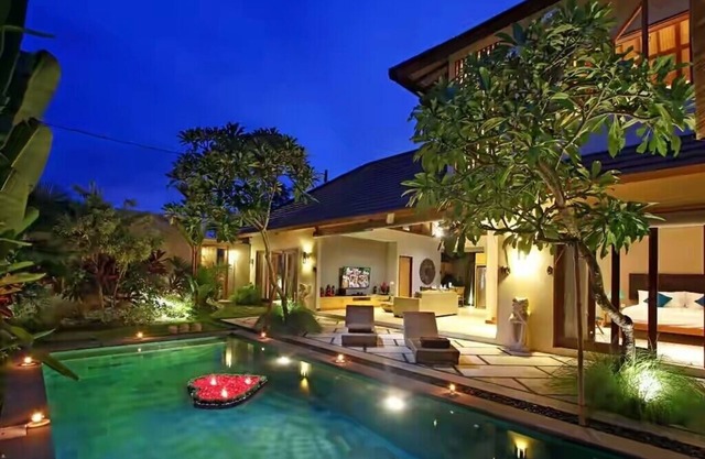 Luxury 3 Bedroom Private Pool Villa