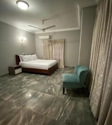 Luxury 4-Bedrom Home in Kumasi 5 mins to Airport