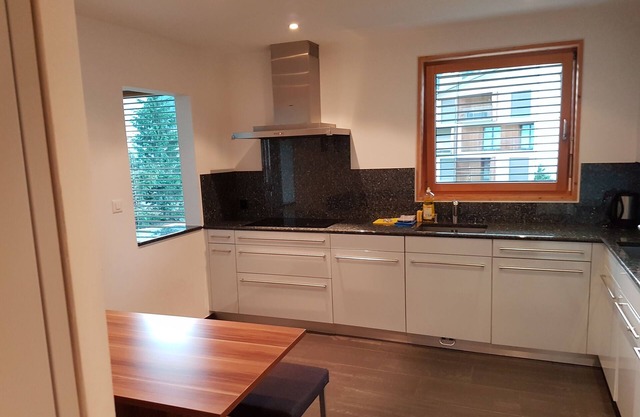 Luxury 4 Bedroom 4 Bathroom