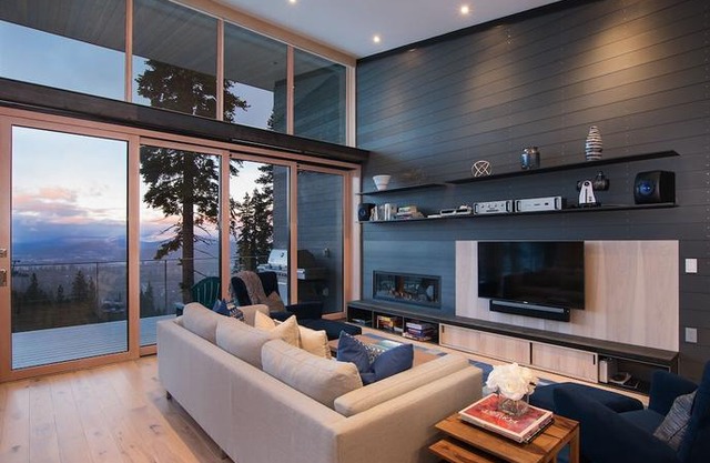 Luxury 4BD True Ski-In/Ski-Out Mid-Mountain Residence - Stellar Northstar