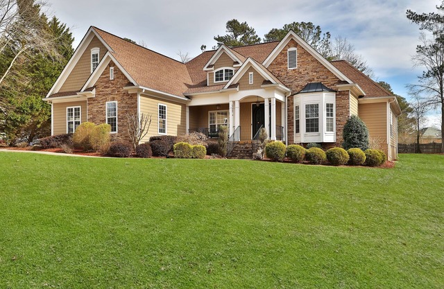 Luxury 6 bedroom pool, jacuzzi, theater room, game room