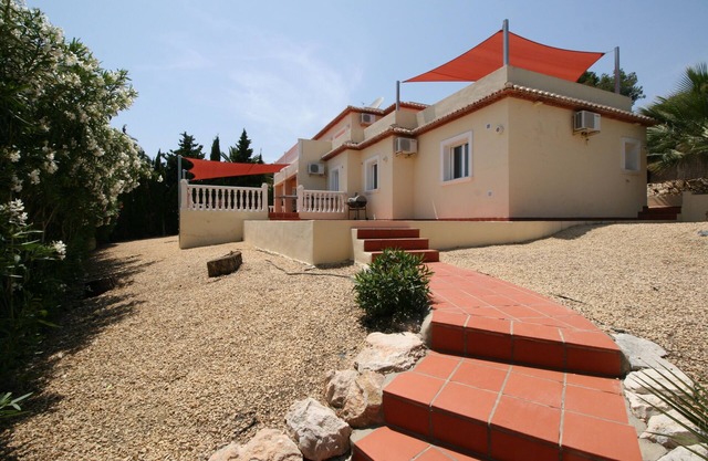 Luxury 6 bedroom villa great for extended families