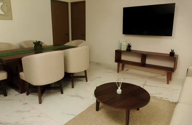Luxury and comfort, air-conditioned | 4 min paseo montejo