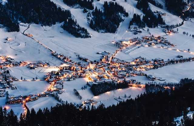 Luxury apartment, Alpenrosenbahn within walking distance