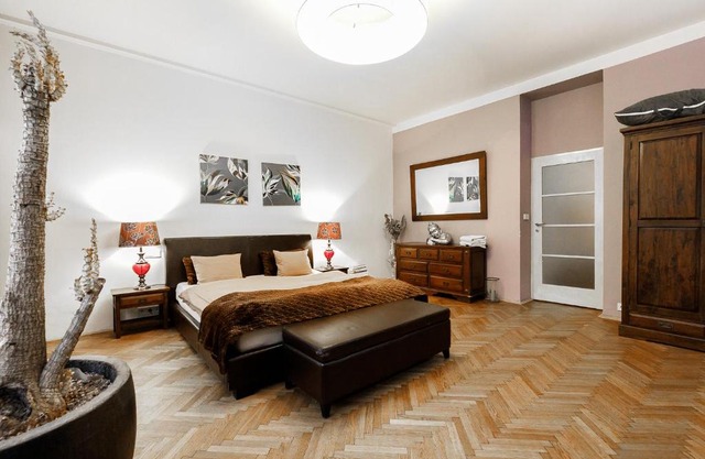 LUXURY Apartment Dlouha