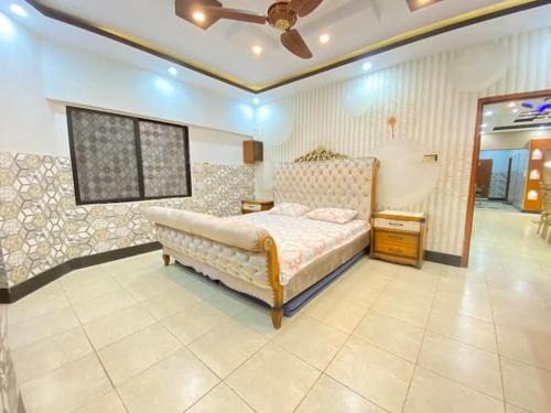 Luxury Apartment in Karachi