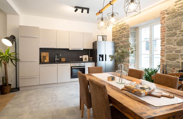 Luxury Apartment, in the Old Town on the Lake.
