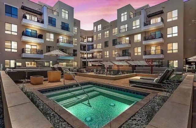 Luxury Apartment, Old Town Scottsdale