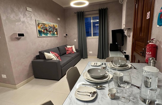 Luxury Apartment w/Hot Tub - Snowdrops Swieqi
