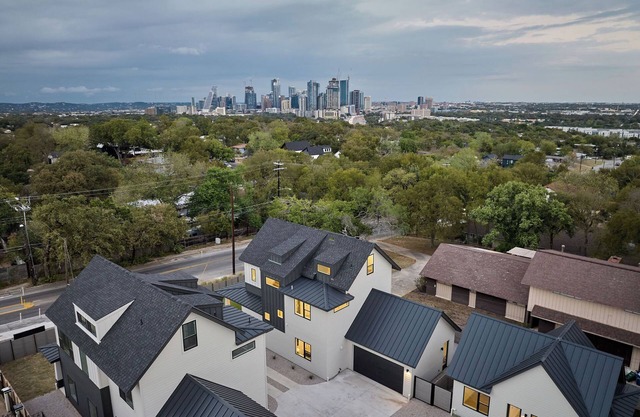 Luxury Austin House | Pool | Game Room | Near DT