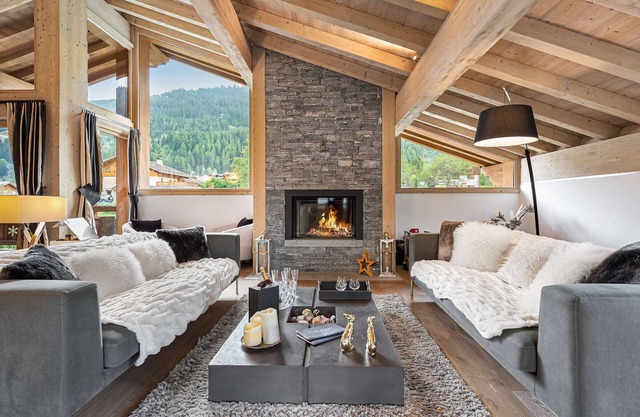 Luxury Chalet with Pool, Sauna & Hammam in Courchevel