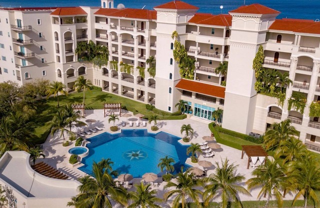 Luxury Condo Steps from Ocean with Great Views at The Landmark Resort of Cozumel