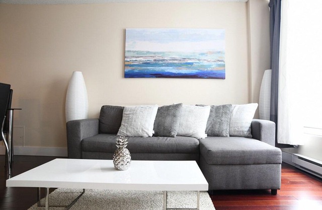 Luxury Condo Old Port/Convention Centre/Downtown 5