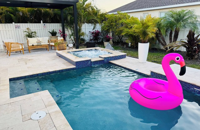Luxury Escapes Home with Heated Pool & Spa Near IMG and Siesta Key Beach.