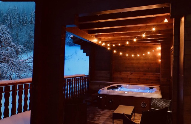 Luxury Chalet in the Portes du Soleil with Amazing Hot-Tub and Sauna