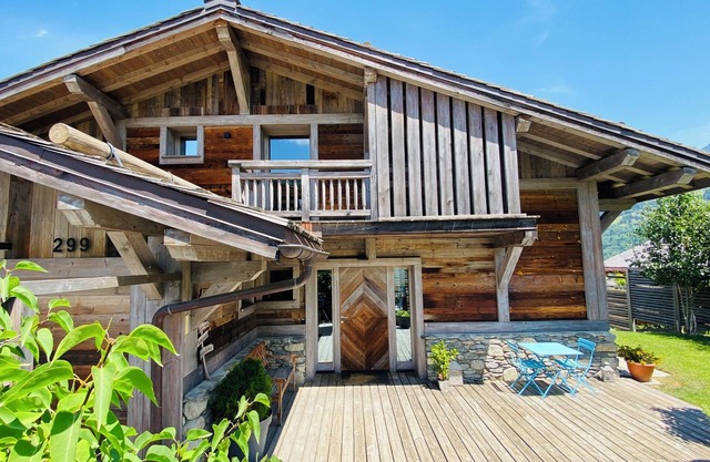 Luxury chalet with pool