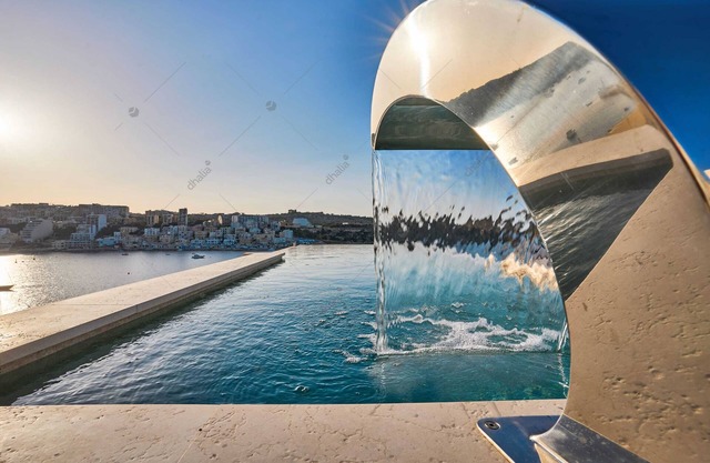 Luxury House With Pool