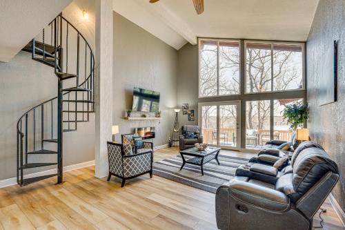 Luxury Lake Home, Amazing Views, Resort Amenities