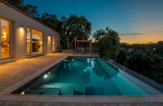 Luxury Living Above Monodendri beach