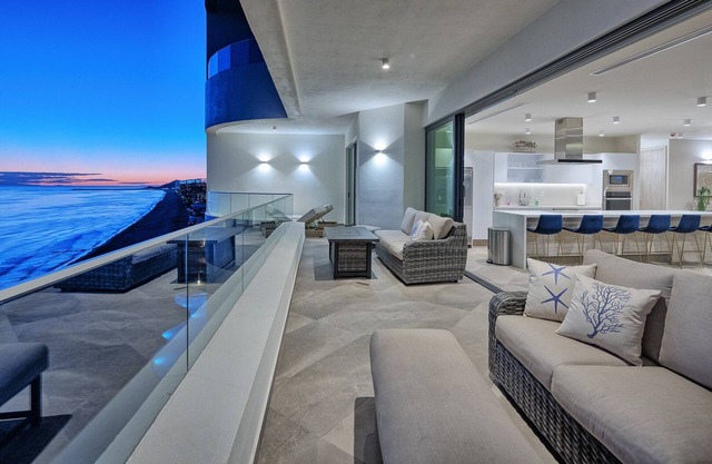 LUXURY NEW OCEANFRONT CONDO- Las Palomas PH 3, 5BR/BA, 4485 Total SF , Sleeps 12