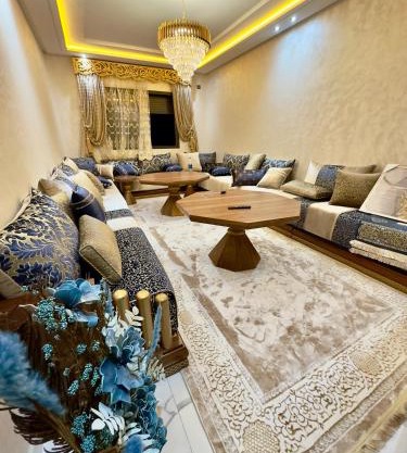 Luxury No-Smoking Apartment- Only for Married couples and families