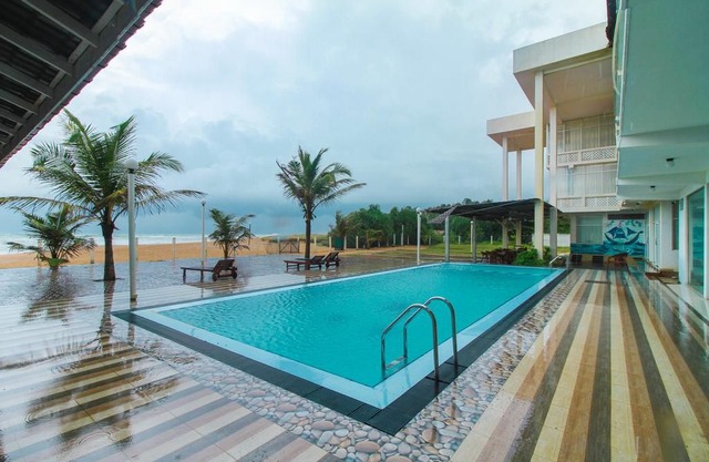Luxury Ocean View Villa , Hikkaduwa, Srilanka