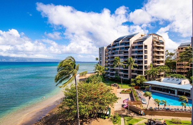 Luxury Oceanfront Living at the Sands of Kahana, 4 bedrooms, Sleeps 12 in total.