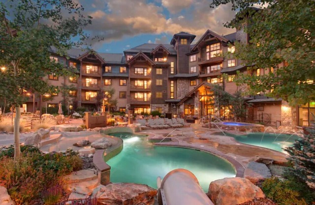 Luxury One-Bed Condominiums