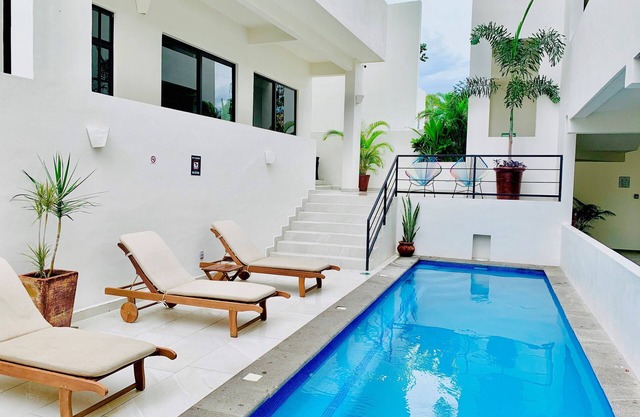 Luxury Penthouse | Saltwater Pool | Scenic Rooftop