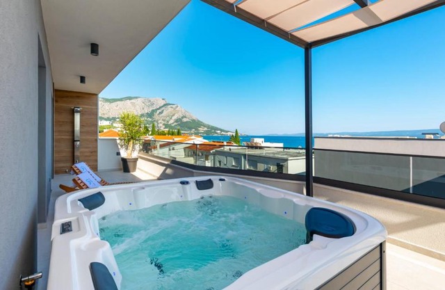 Luxury Penthouse White Angel