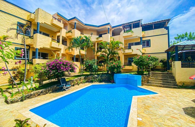 Luxury Private Villas w Pool and near Beach. No All Inclusive Fees. Sleeps 40!