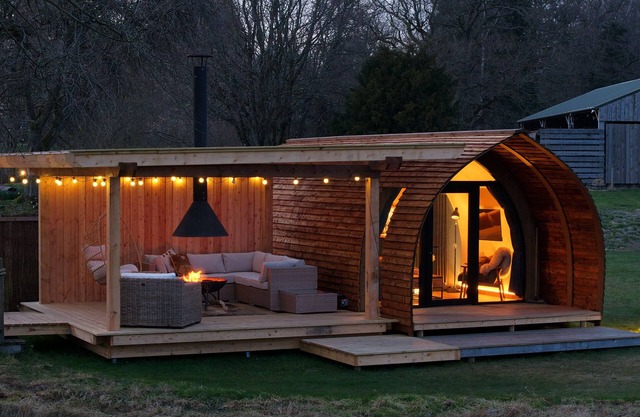 Luxury Rural Cabin with Wood Fired Hot Tub