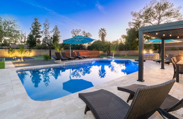 Luxury|Salt Pool|Hot Tub|Pickleball