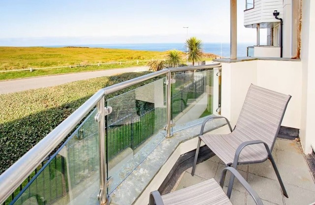 Luxury Sea View Apartment In Pentire, Newquay