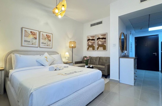 Luxury Stay in Al Reef | Studio with Queen Bed